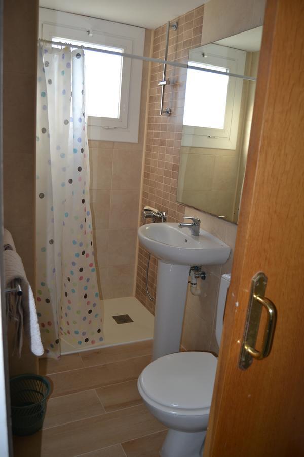 Hostal Casa Torrent Канет де Мар Екстериор снимка